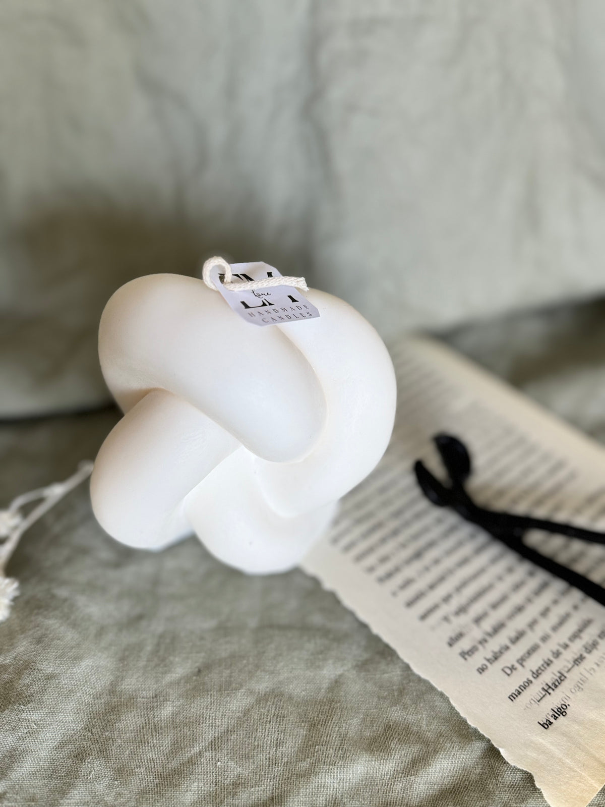 Knot Candle